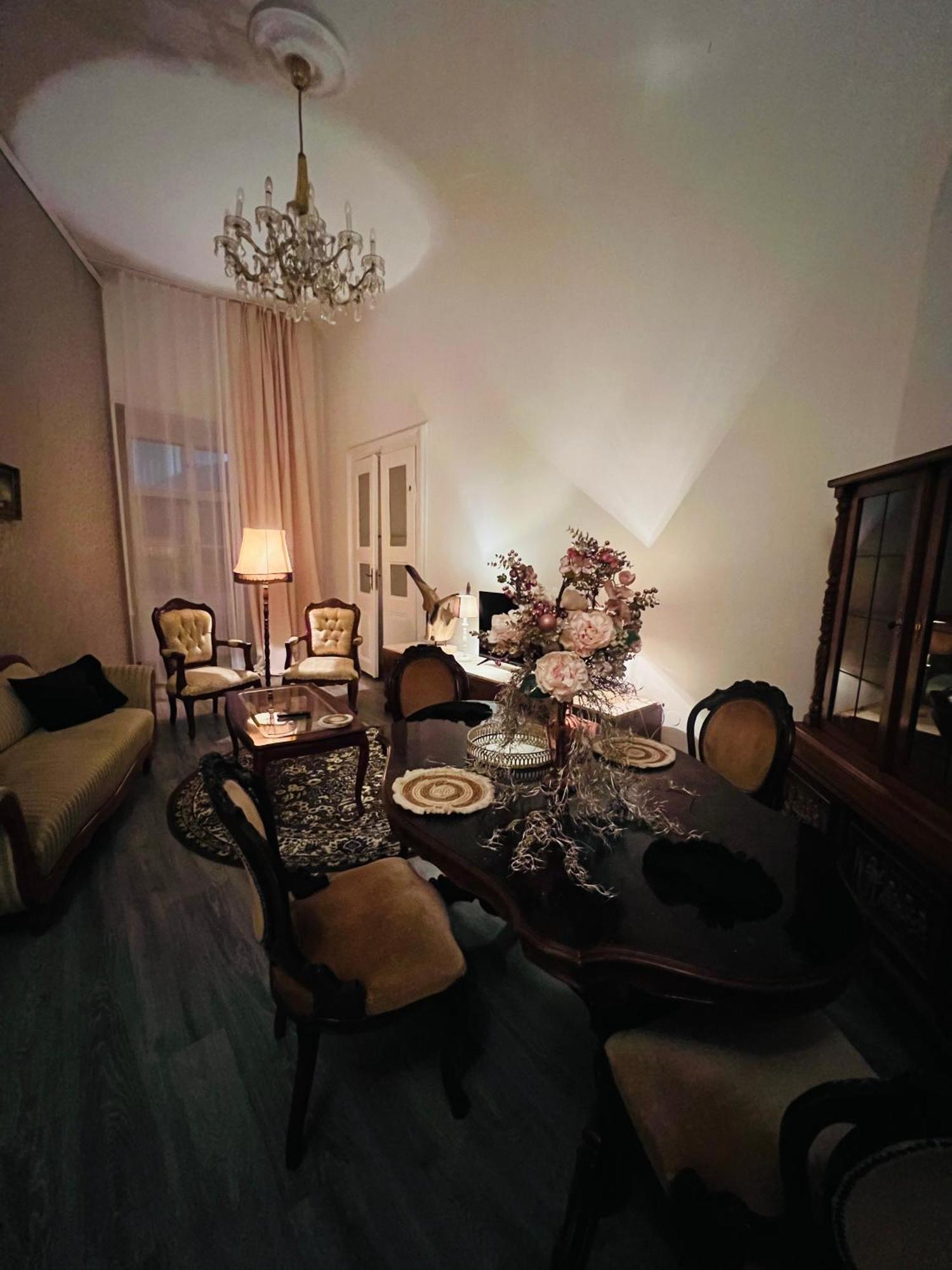 Csaky Palace Bratislava 1 Apartment Luaran gambar